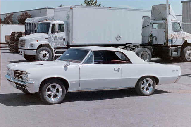 Well this used to be Dave's GTO.  He was a heavy footed self proclaimed Pontiac guy.  He walked the walk and talked the talk.  We built him a screamer but he ended up selling it to Rick.