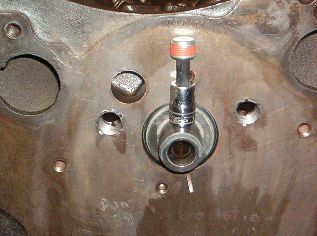 Hay see those pretty threaded holes in the Oil Galleys?  See the nice Correct Allen Socket.  This lets you torque in the Oil Galley Plugs.