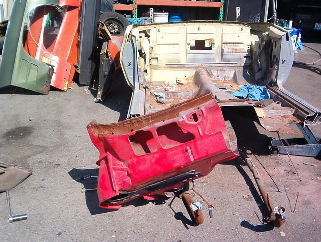 Look ma no hands.  I just backed her in and she fell all apart.  Got to love that Red Dash.  I love a Red Convertible and Red Interior.  She will make a Stunning Show Car.