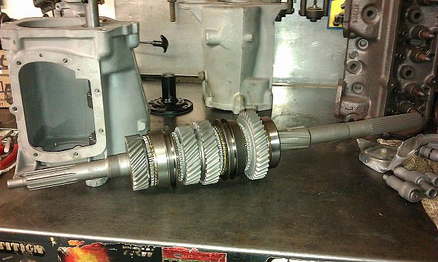 Clean Main Gear Shaft