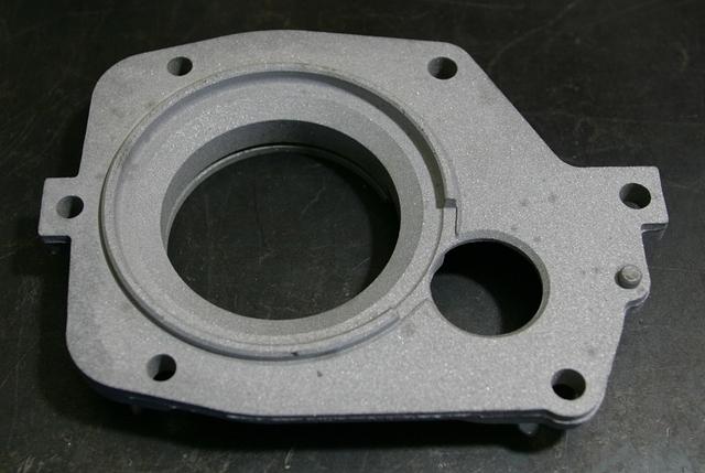 Main Case Center Bearing Support Plate